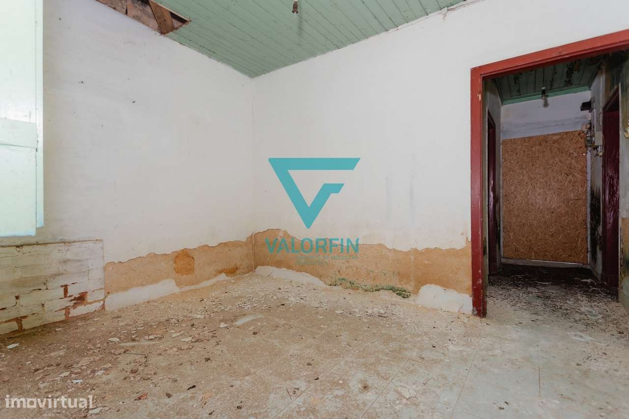 Moradia para Remodelar - Marinha das Ondas, Figueira da Foz - Grande imagem: 4/21