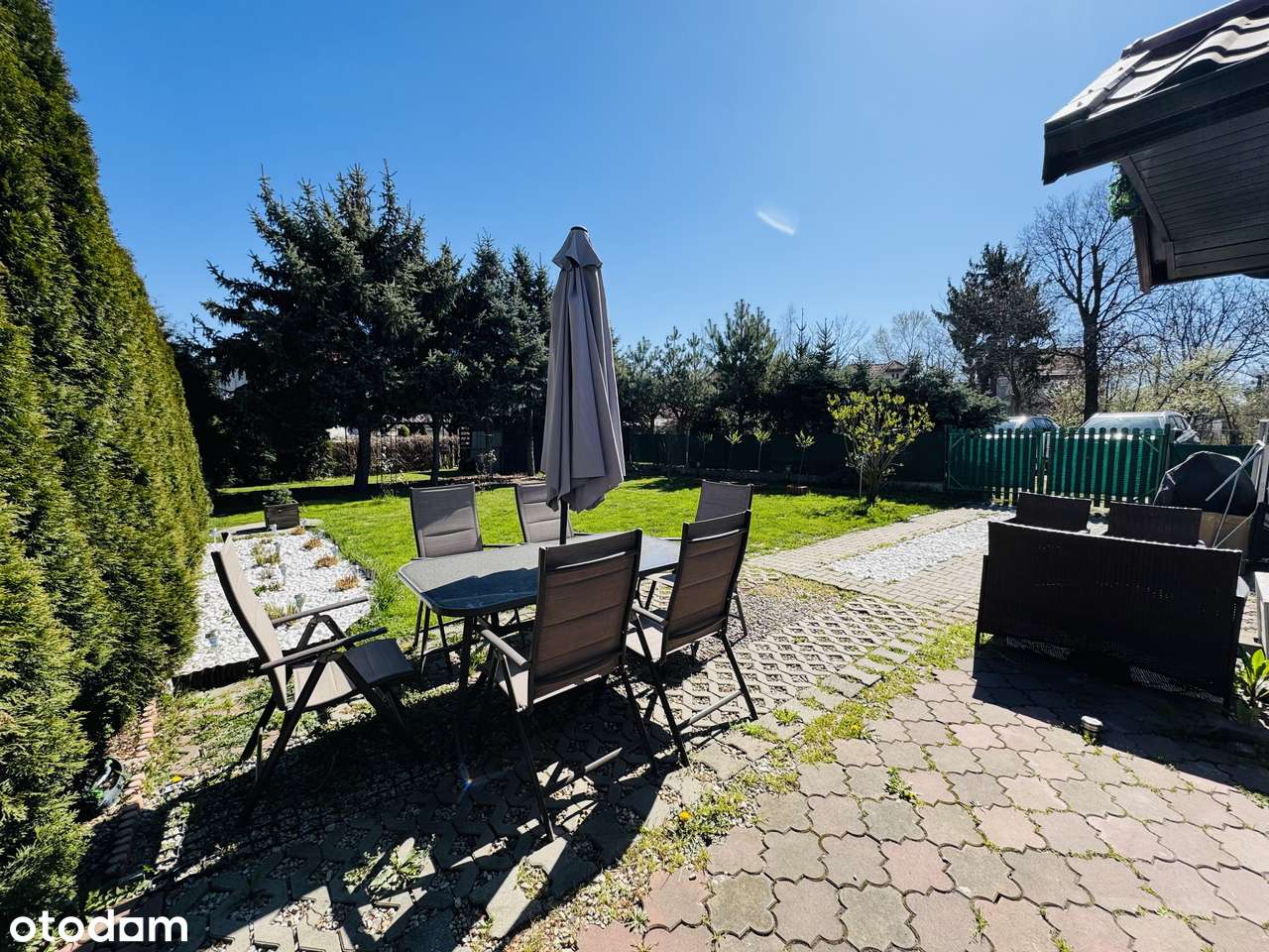 Dom z dużą liczbą pokoi – idealny dla rodziny lub pod inwestycję-19