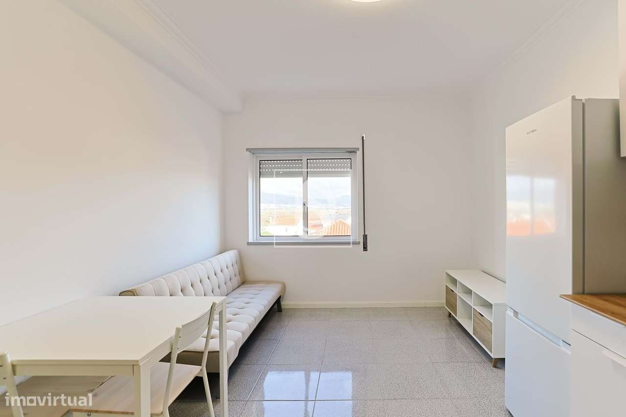 Apartamento T1 + espaço escritório p/ Arrendamento, em DARQUE! - Grande imagem: 2/24