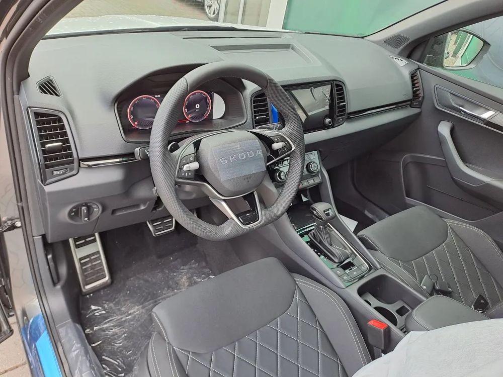 SKODA KAROQ 1.5 TSI 150KM DSG SPORTLINE, fabryczny hak, dostępny od ręki