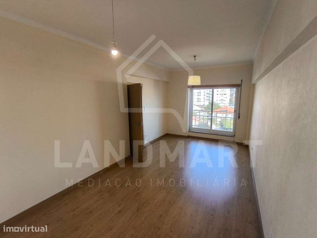 Apartamento T2, Rio Maior - Grande imagem: 3/10