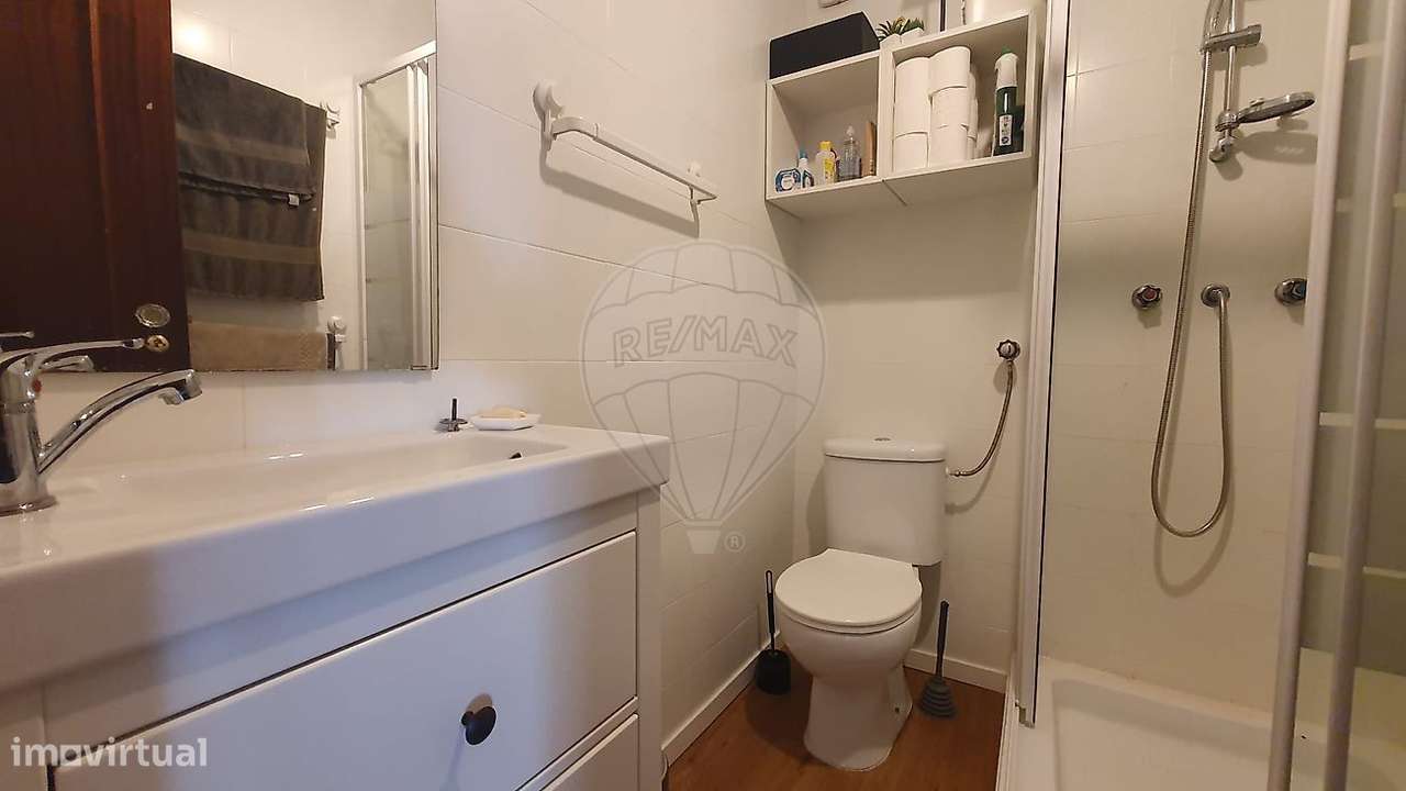 Apartamento T3 no Centro de Braga, junto á escola Alberto S. Paio-13