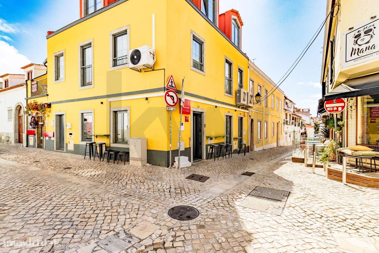 Apartamento totalmente renovado, muito luminoso, no Centro Histórico d-22