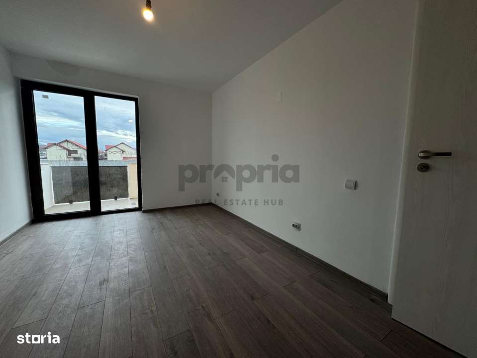 Casa de vanzare | 5 camere • 3 bai • 415 mp teren | Harman-10