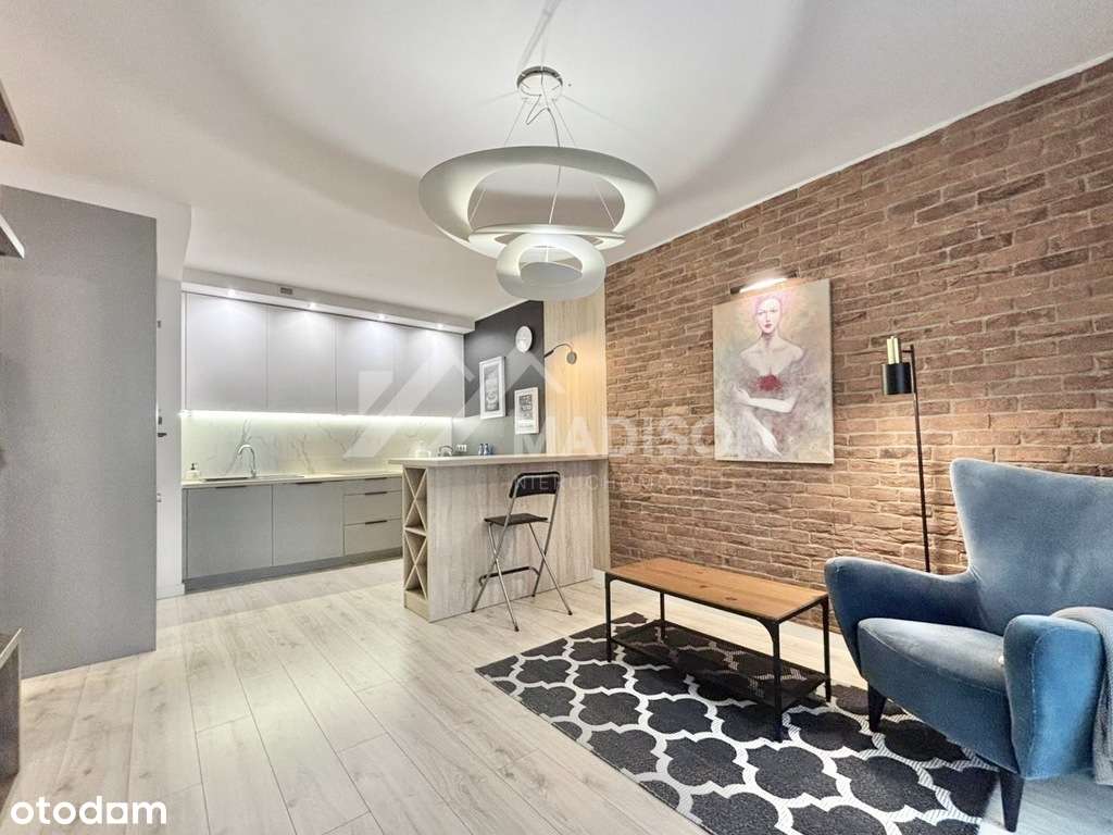 43 m | 2 pokoje | loggia | garaż | 2018 r.-0