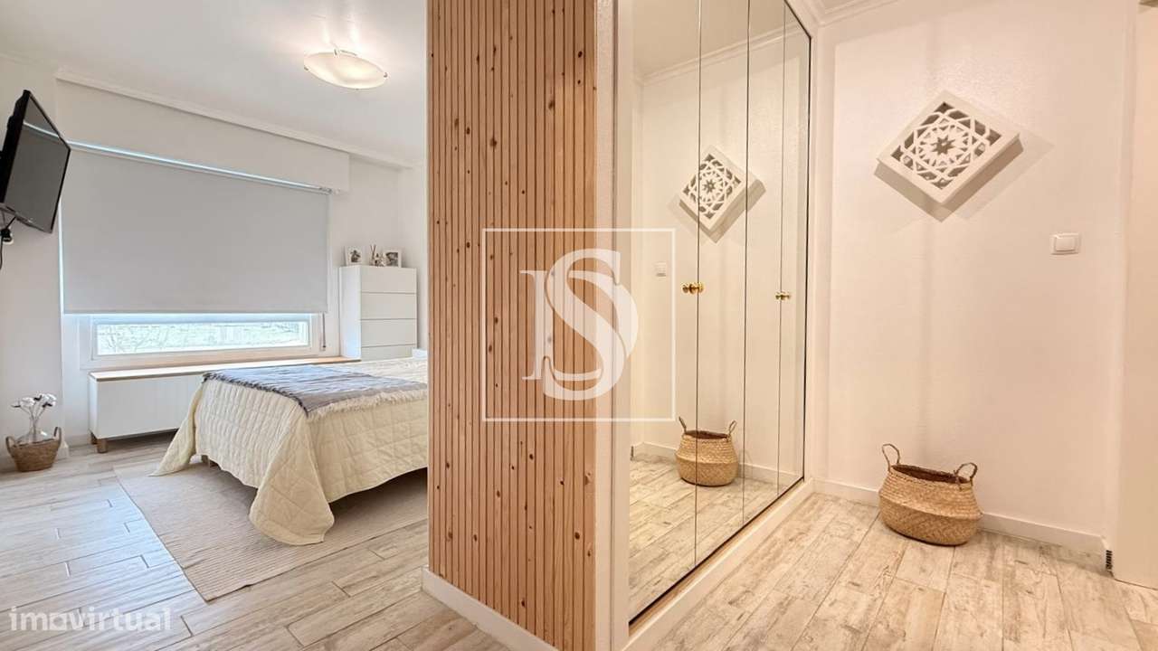 Apartamento T3 Renovado com Parqueamento em Alhos Vedros-23
