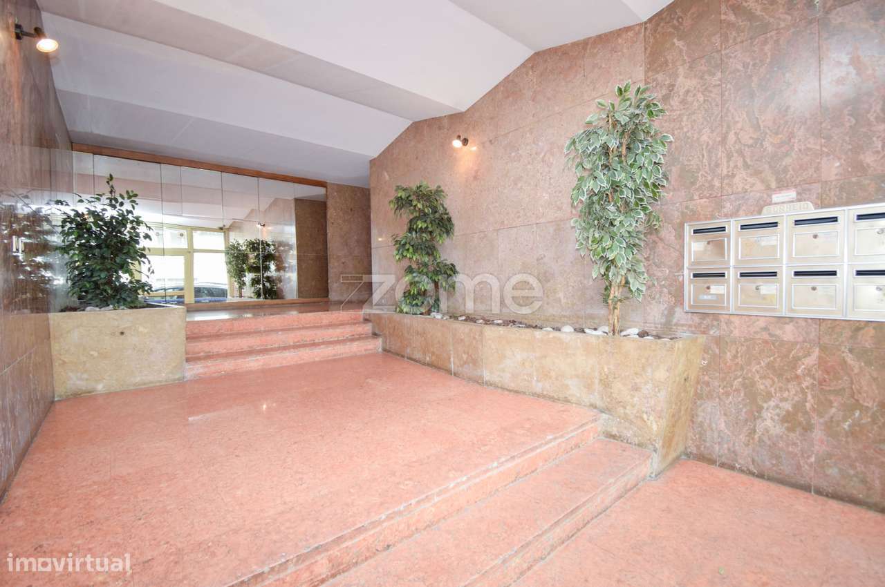 Apartamento Exclusivo nas Avenidas Novas - Grande imagem: 1/30