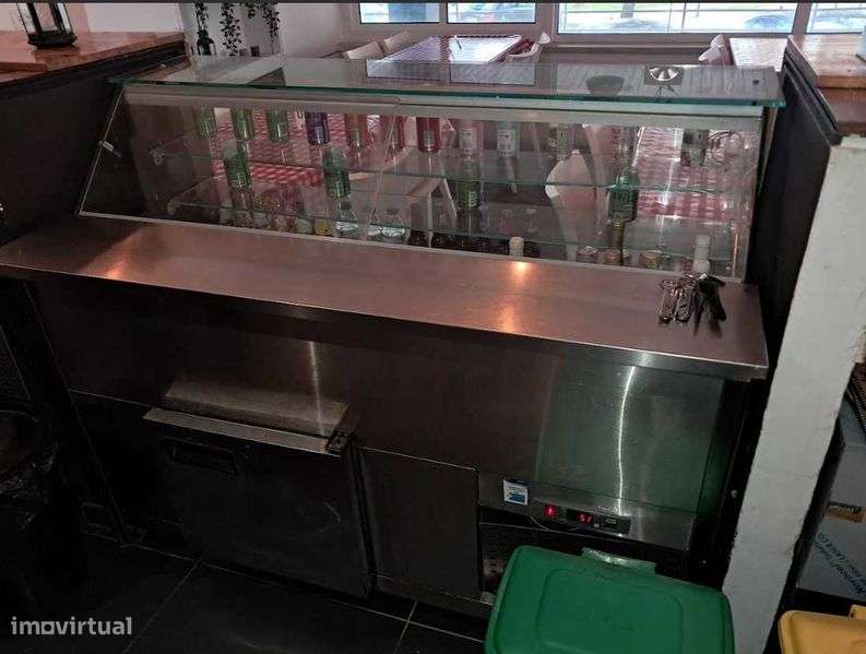 Pizzaria Totalmente Equipada à Venda – Oportunidade de Negócio! - Grande imagem: 4/12