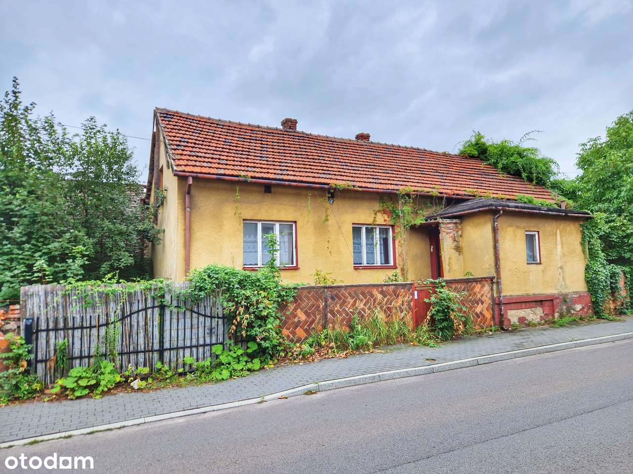 Sławkowska, Super lokalizacja, do remontu, bądź wyburzenia-1