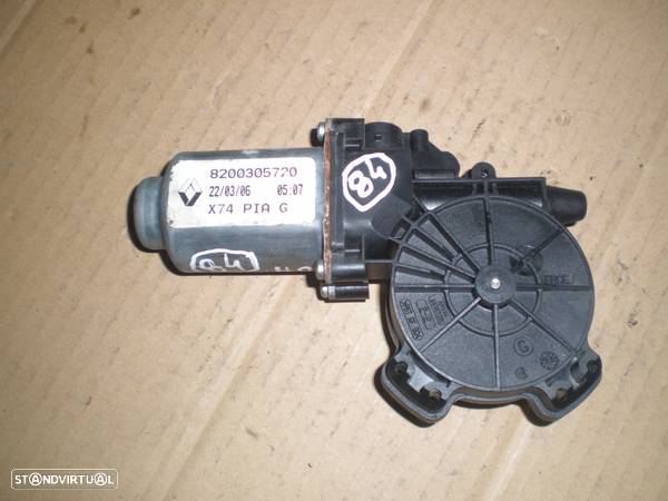 Motor Elevador Vidro 8200305720 RENAULT LAGUNA 2 2006 TE - 1