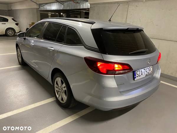 Opel Astra V 1.0 T Enjoy S&S - 12