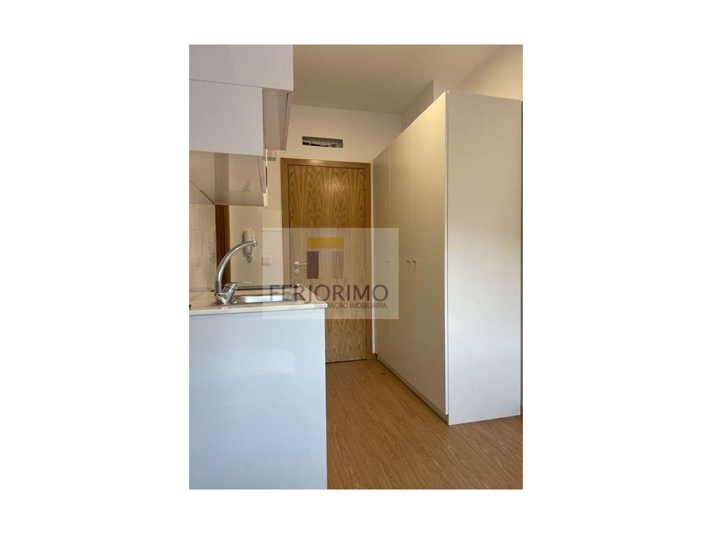 PRÉDIO CENTRO DA CIDADE COM (8) ESTÚDIOS - Grande imagem: 5/7