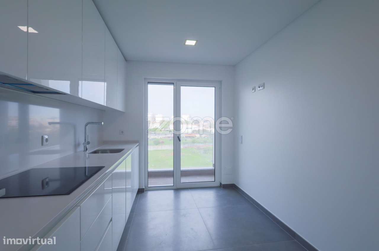 Apartamento T3 com garagem-2