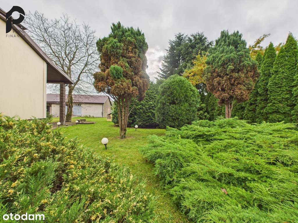 Przytulny dom z ogrodem i budynkami gospodarczymi-18