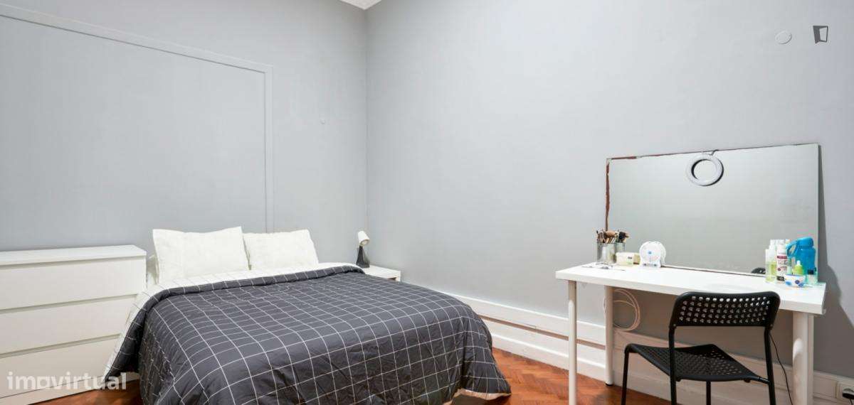 Quarto - localizado em Saldanha Lisbon - Grande imagem: 3/6