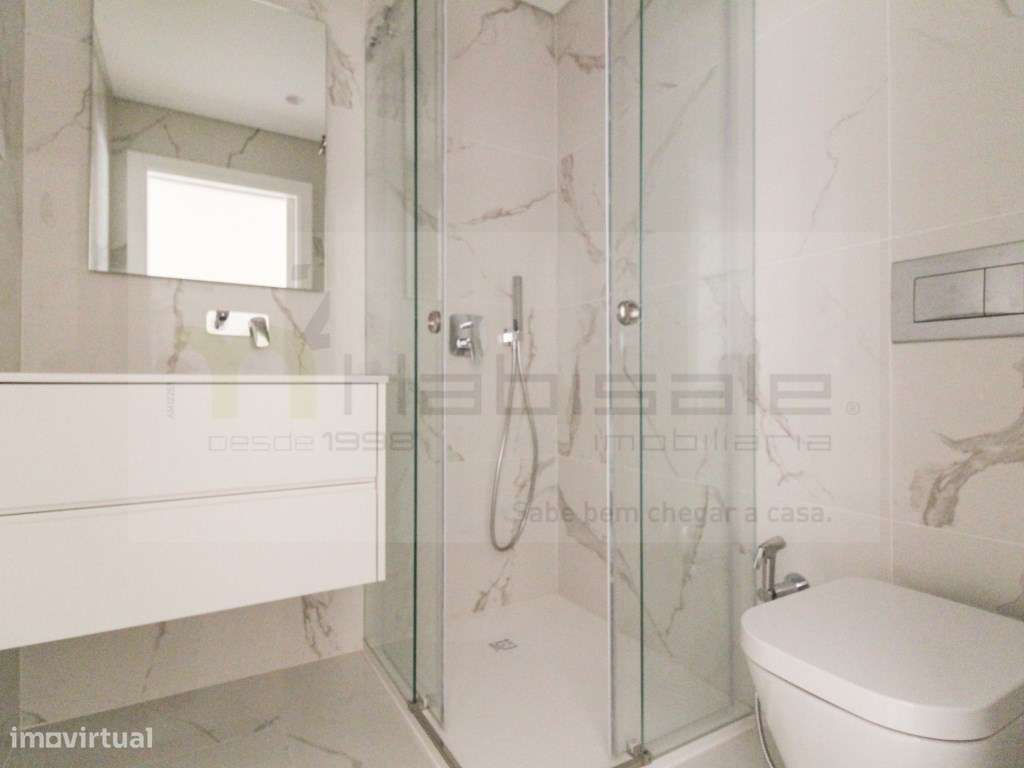 T3 + 1 com terraço, nas Colinas do Cruzeiro!-17