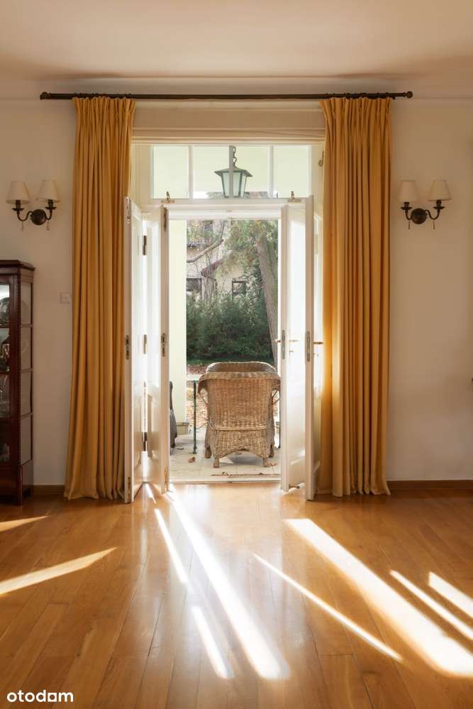 Zabytkowa willa w Komorowie +1000 m2 inwestycyjnie - Pełny obrazek: 5/20