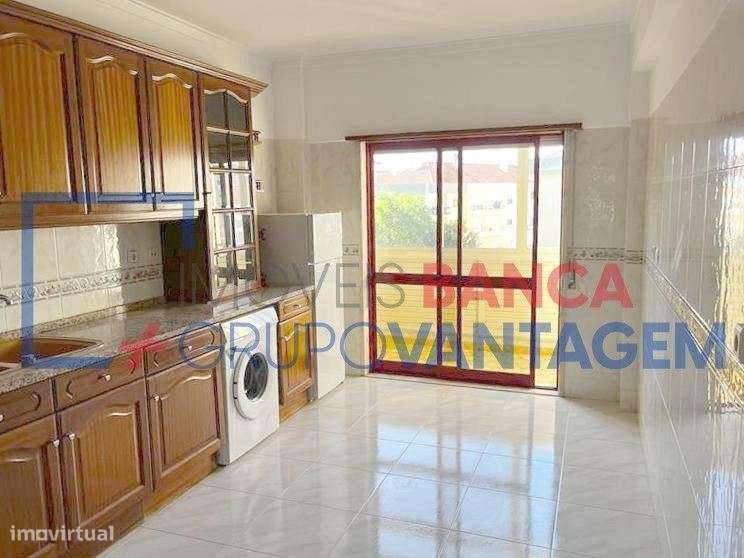 Apartamento T2 - Póvoa de Santa Iria - ARRENDADO ATÉ MAIO 2026 - Grande imagem: 4/17