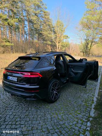 Audi Q8 55 TFSI mHEV Quattro Tiptronic - 12