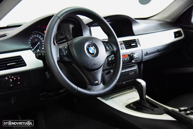 BMW 335 d Auto - 17