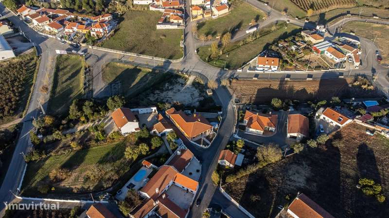 Moradia Térrea Moderna com Piscina | Torres Vedras-10