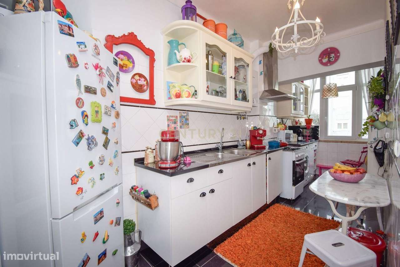 Apartamento T1+1 em Águas Livres, Amadora – Ótima Localização e Acesso-9