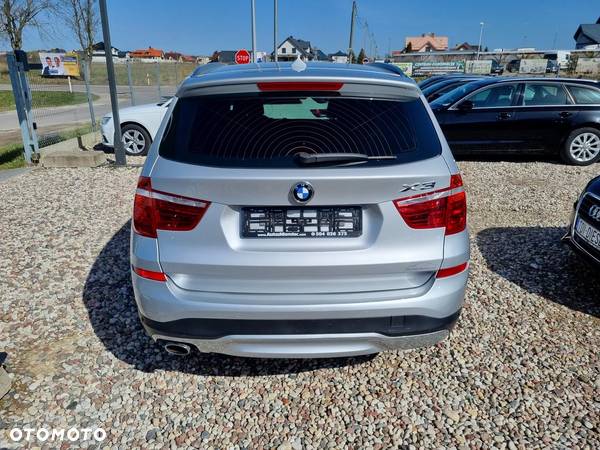 BMW X3 xDrive20d - 17