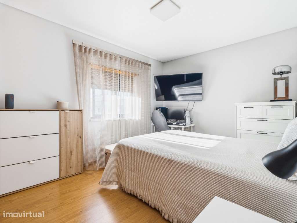 Apartamento T3 no centro de Quarteira, a 700 metros da praia, com 1...-14