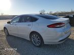 Ford Fusion - 2