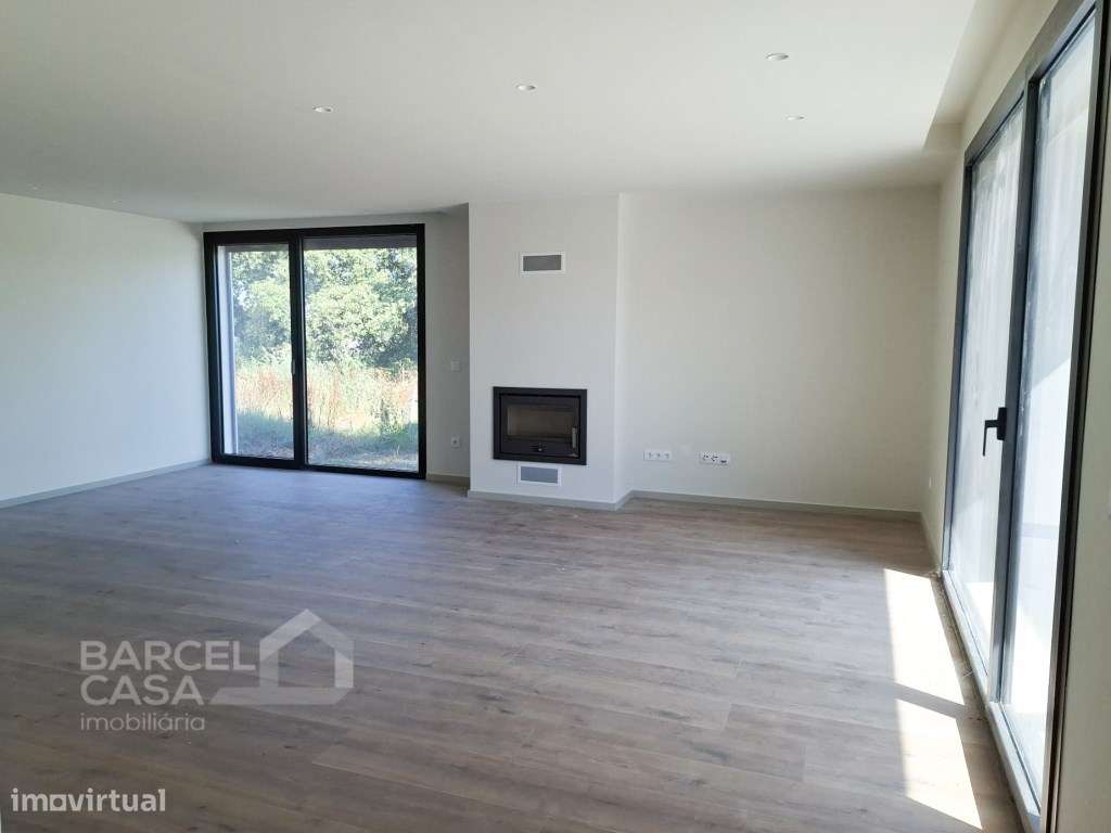 Moradia geminada T3 Nova - O Seu Novo Refúgio às Portas de Barcelos-3