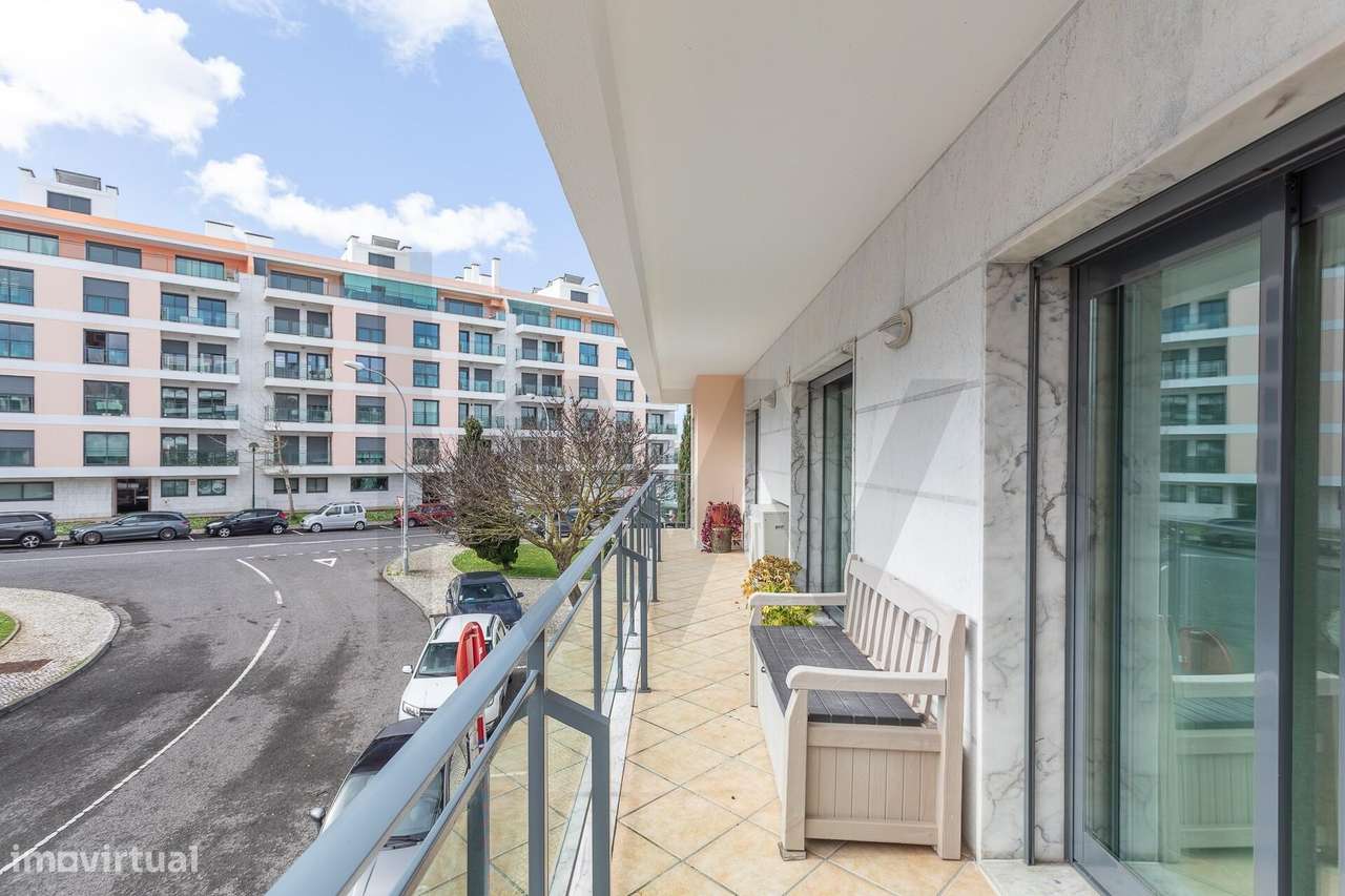 T3 com duas suites e dois lugares de garagem (Box) | Terraços do Marqu-3