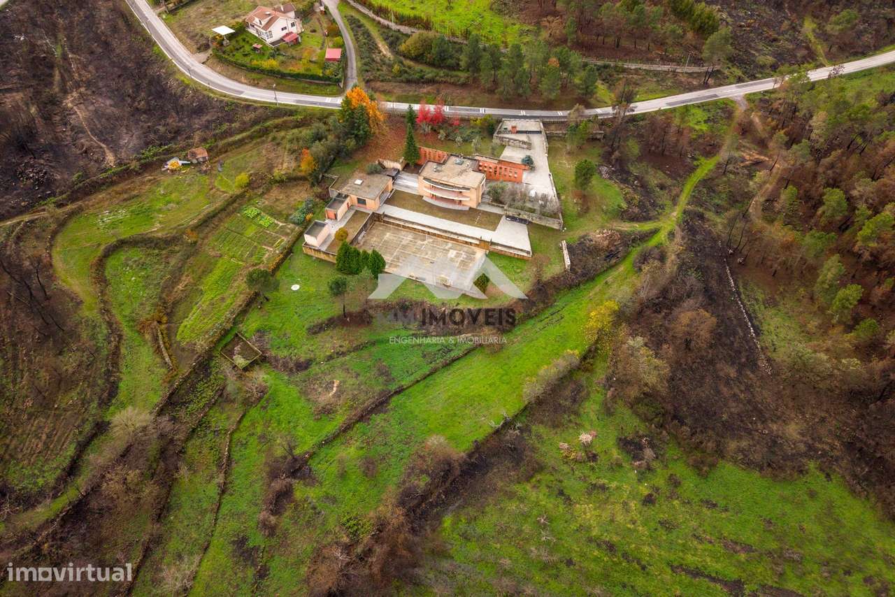 Casa principal | 2 casas de hóspedes | Piscina coberta | Terreno 12.58 - Grande imagem: 5/50