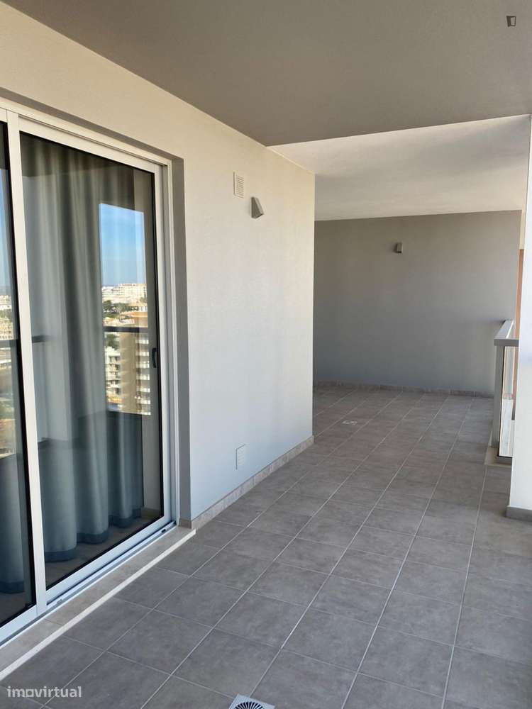 Apartamento com 1 quartos - localizado em Portimao - Grande imagem: 4/7
