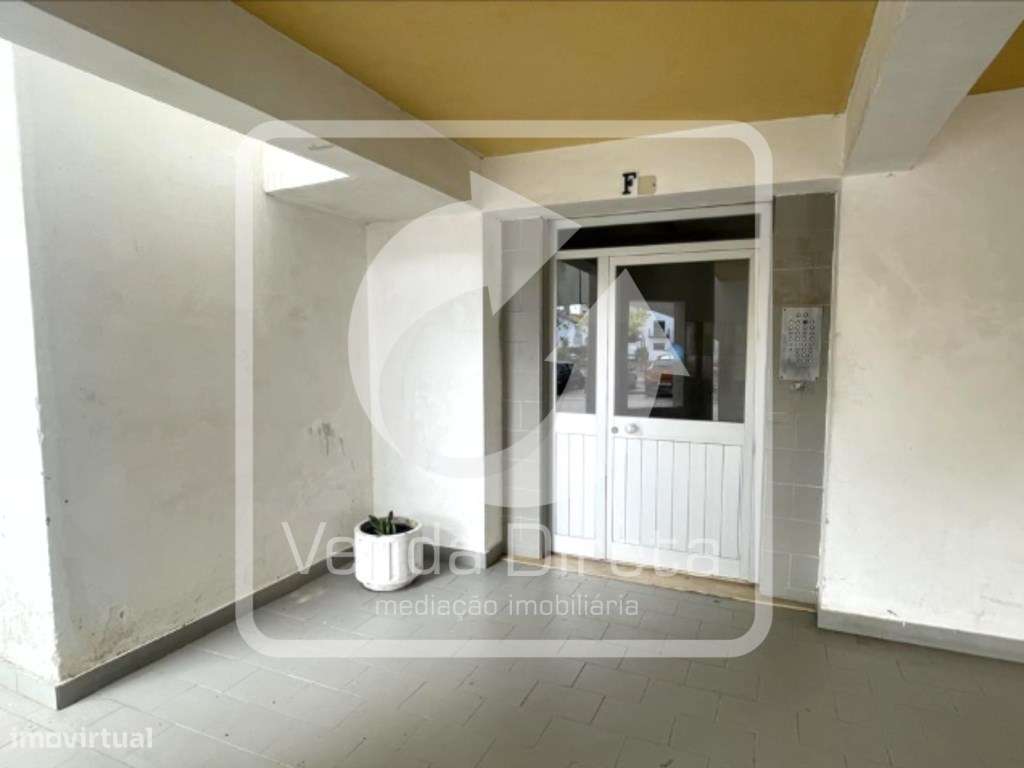Apartamento T4 com 127 m², varanda e elevador no Pinhal Novo locali...-13