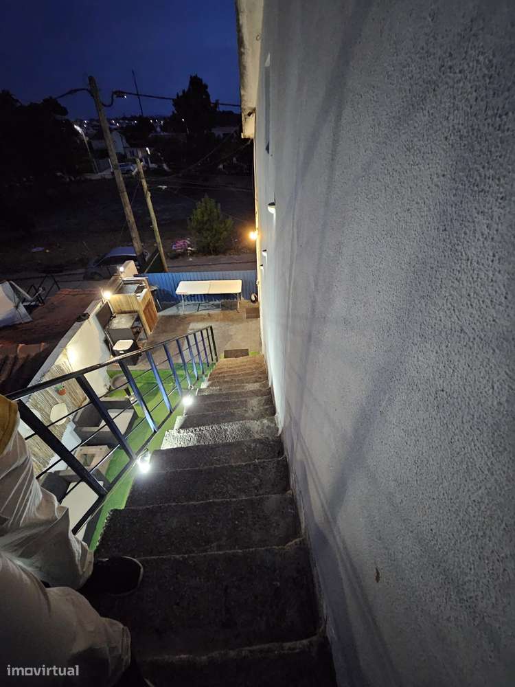 Moradia Isolada em Fernão Ferro-9