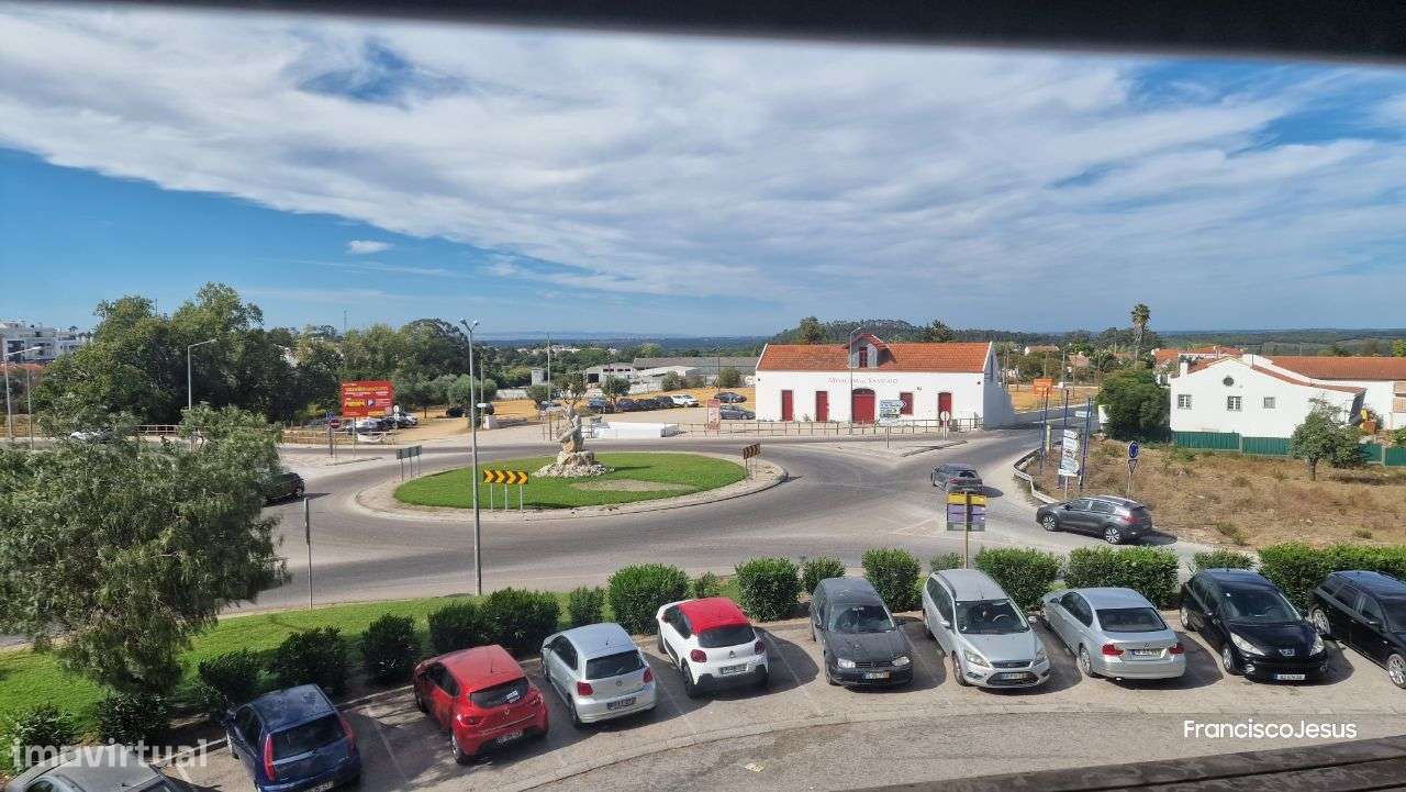 Apartamento T2 Castelo Sesimbra Excelente Localizacao
