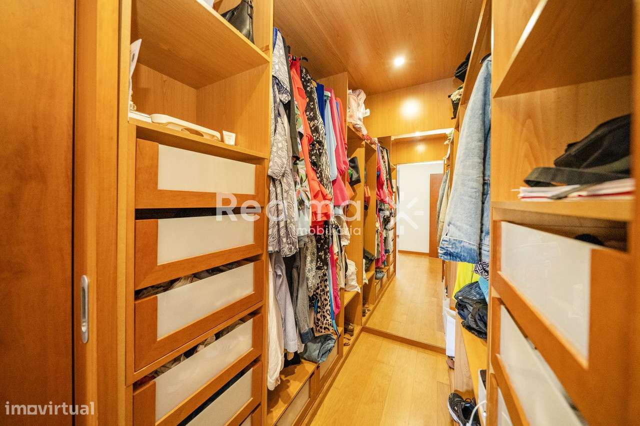 Apartamento T5 em S.Victor-37