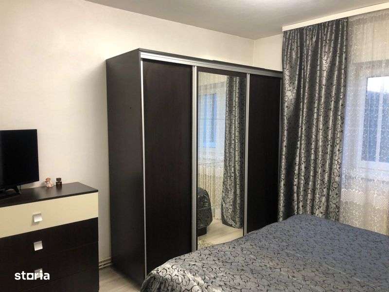 Apartament de inchiriat - Imagine principală: 3/8