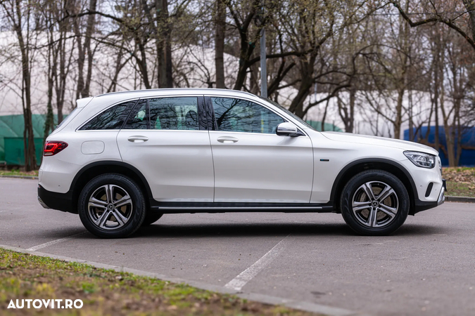 Mercedes-Benz GLC 300 e 4Matic 9G-TRONIC Exclusive - 14