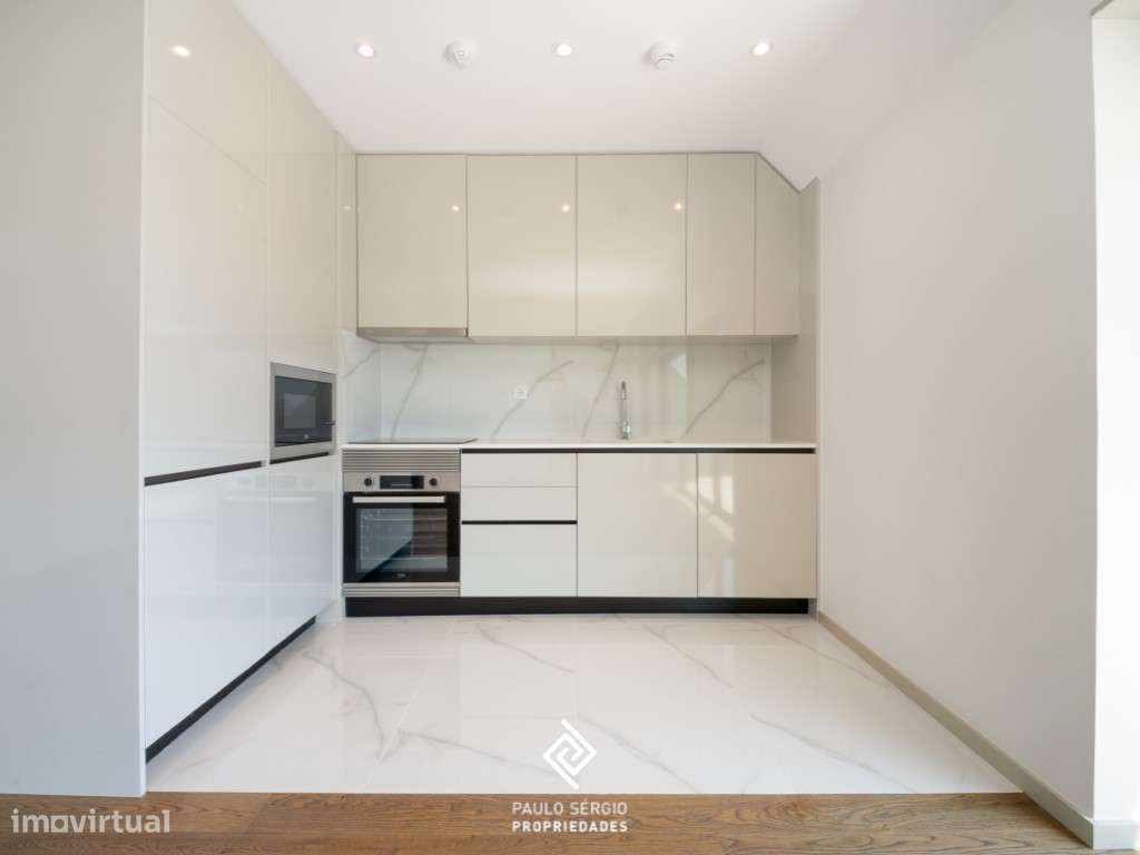 Apartamento T3 no condomínio Espinho Ocean-1