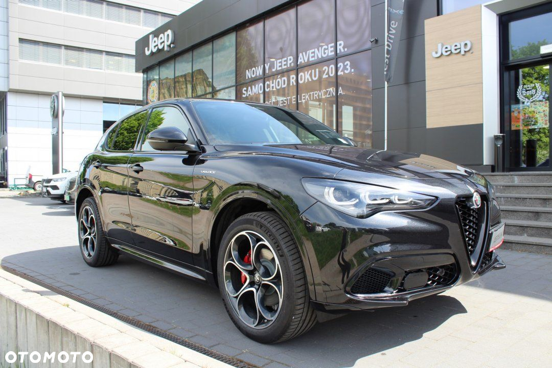 Alfa Romeo Stelvio - 5