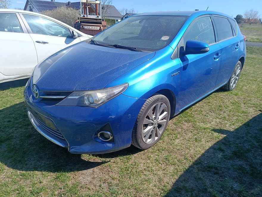 Toyota Auris II 2013