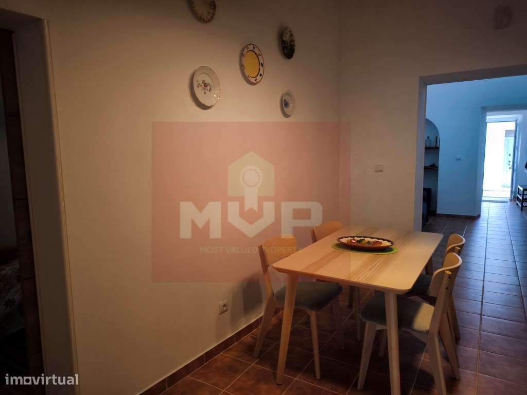 Moradia T2 no centro da Fuseta-23