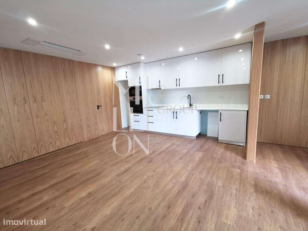 Moradia de Sonho a 50 Metros da Praia - Grande imagem: 4/17