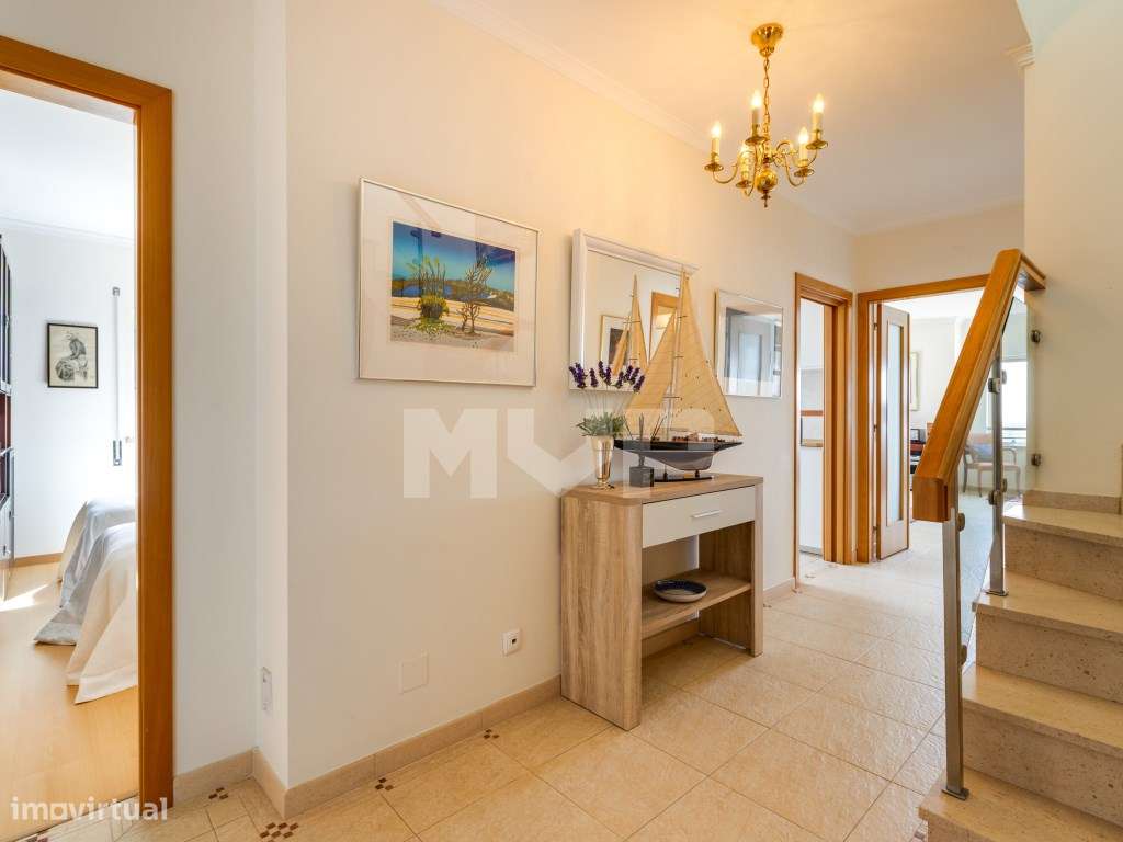 Apartamento T3 Duplex com terraço superior vista Ria em Faro-5
