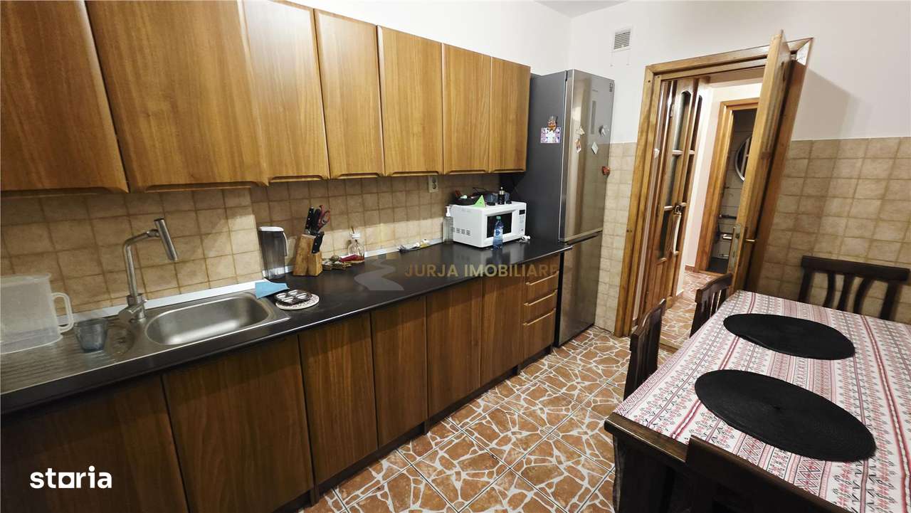 APARTAMENT 3 CAMERE 70 MP ZONA ION MESTER - Imagine principală: 5/13