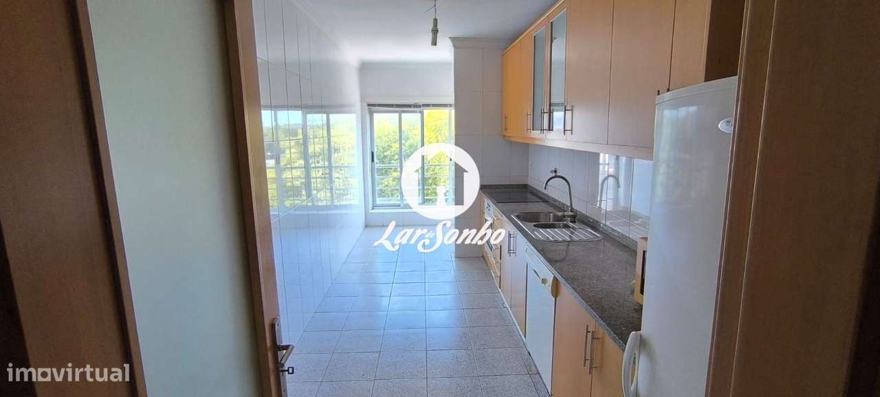 T3 junto ao Metro da Câmara de Matosinhos - Grande imagem: 4/13