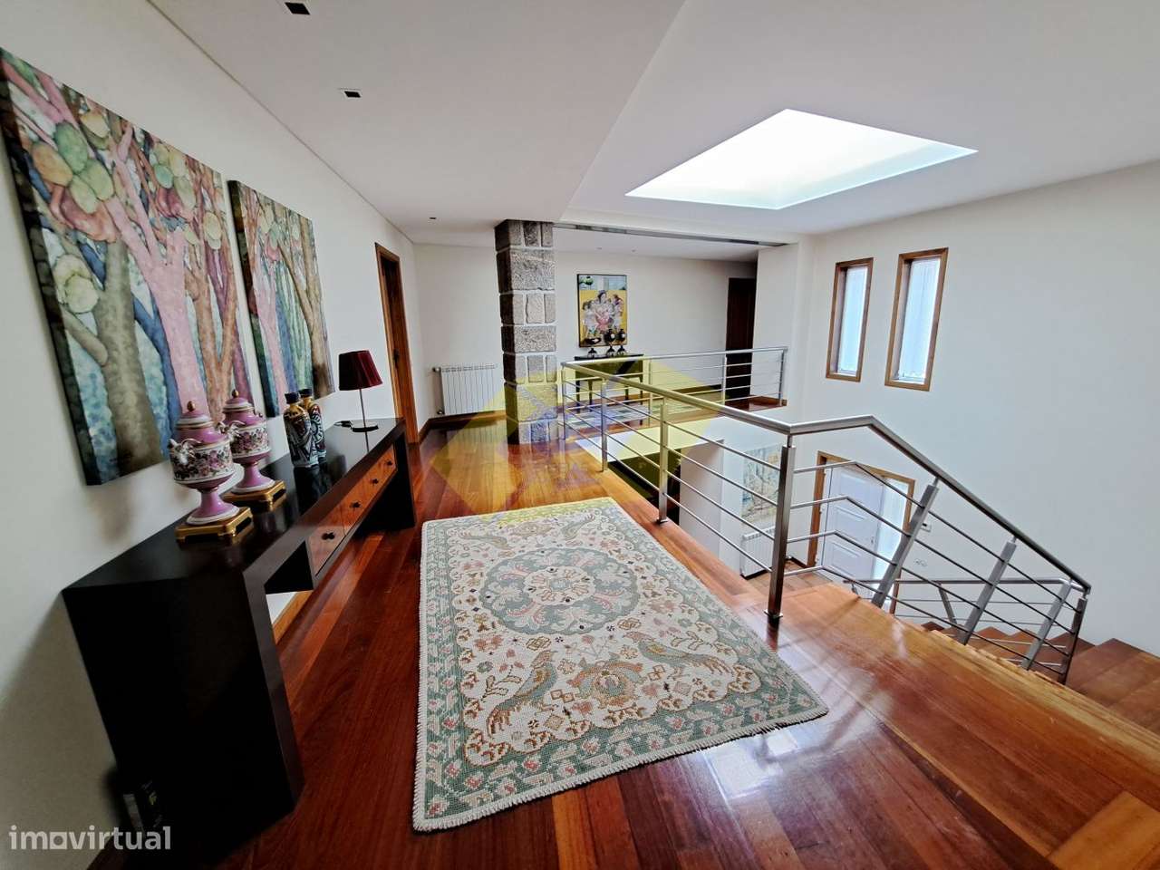 Moradia T3 em Pombeiro + Terreno Rústico-17