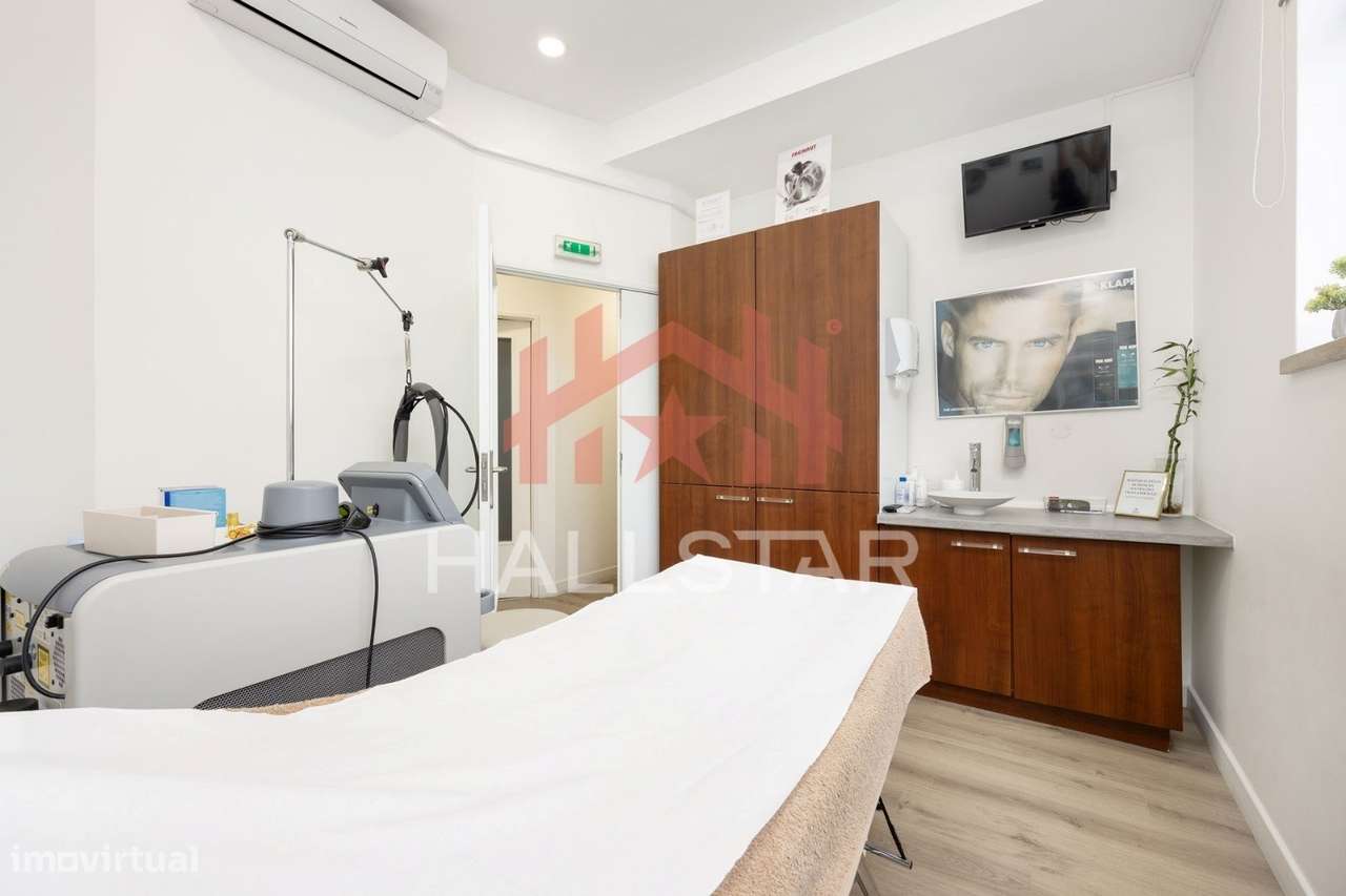 Trespasse / Clínica Médica Estética / Totalmente Equipado / Sismaria-22