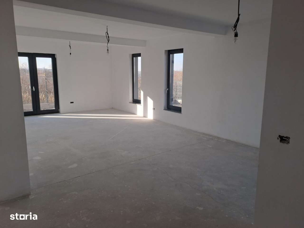 Casa 4 camere de lux in Hlincea, Iasi-8